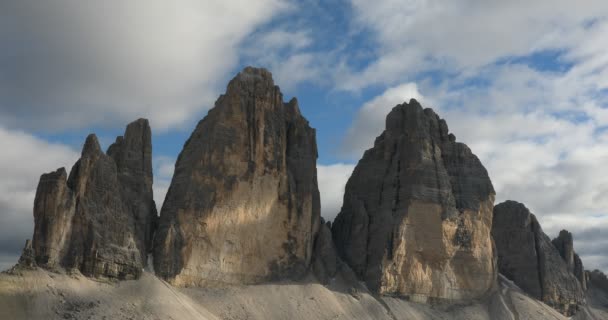 Tre Topparna Lavaredo Sydtyrolen Symbol För Dolomiterna Och Sann Landskapshöjdpunkt — Stockvideo