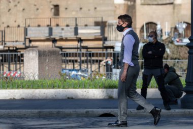 Roma, İtalya - 13 Ekim 2020: Aktör Tom Cruise, yeni aksiyon filmi 