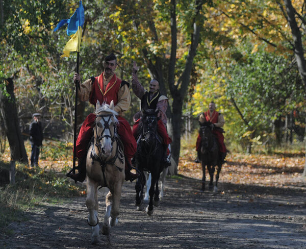 Мероприятия по случаю казачьего праздника - Покрова Пресвятой Богородицы в Мамаевой Слободе в Киеве, 14 октября 2016 г.
