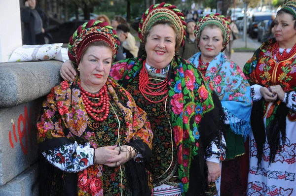 Parade Costumée Des Acteurs Des Théâtres Kiev Axe Art Kiev — Photo