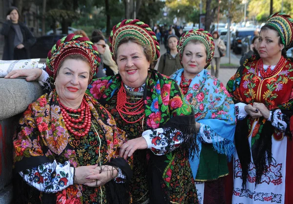 Parade Costumée Des Acteurs Des Théâtres Kiev Axe Art Kiev — Photo