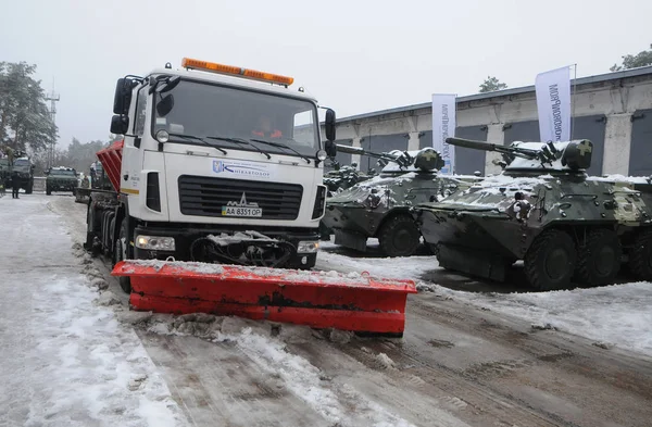 Máquina Quitanieves Limpia Patio Planta Blindada Kiev Kiev Noviembre 2018 — Foto de Stock