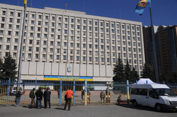 The building of the Central Election Commission in Kiev, March 31, 2019