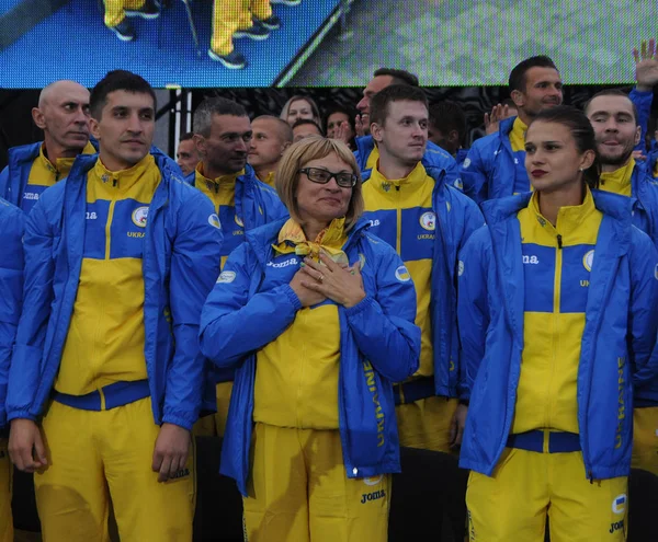 Participantes Equipe Nacional Ucraniana Ucrânia Durante Cerimonial Vendo Fora Equipe — Fotografia de Stock