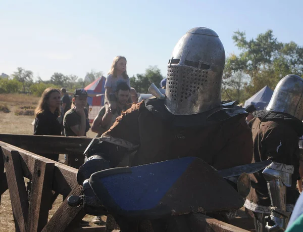 Ortaçağ Dövüş Şampiyonası katılımcıları, Kiev, 15 Ağustos 2020