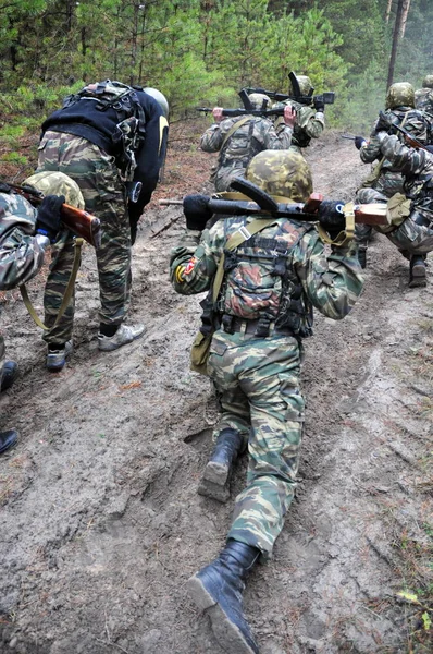 Formación Jóvenes Cadetes Para Servicio Militar —  Fotos de Stock