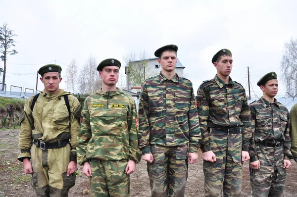 Opleiding Van Jonge Cadetten Voor Militaire Dienst — Stockfoto