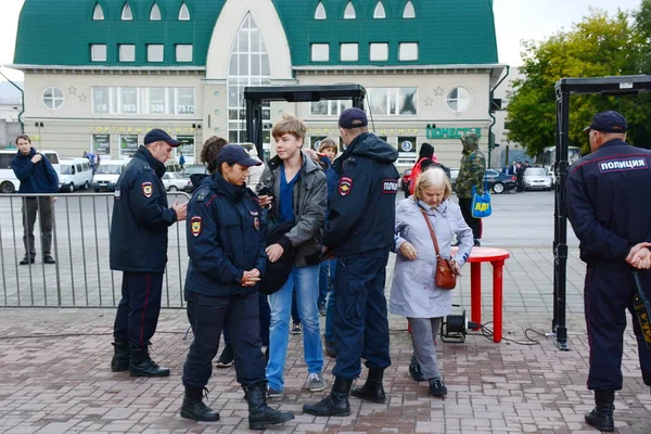 Barnaul Russland September 2018 Kundgebung Gegen Putins Politik Und Rentenreform — Stockfoto