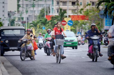 Nha Trang, Vietnam-3 Ekim 2018. Vietnam trafiği.