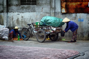 Nha Trang, Vietnam-3 Ekim 2018. Vietnam trafiği.