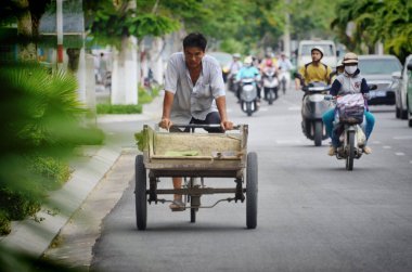 Nha Trang, Vietnam-3 Ekim 2018. Vietnam trafiği.