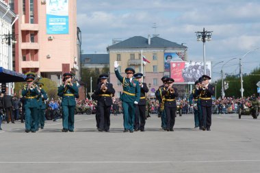 Barnaul, Rusya Federasyonu-9 Mayıs zafer günü Dünya Savaşı'nda onuruna 2018.military geçit töreni