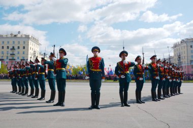 Barnaul, Rusya Federasyonu-9 Mayıs zafer günü Dünya Savaşı'nda onuruna 2018.military geçit töreni