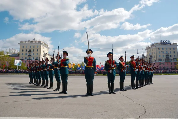 Barnaul Russie Mai 2018 Défilé Militaire Honneur Jour Victoire Dans — Photo