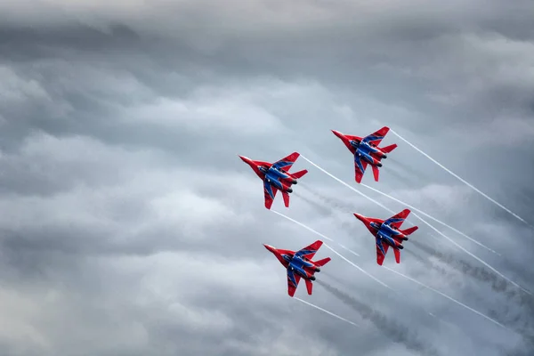 Барнаул Россия Октября 2018 Aviation Group Aerobatics Military Air Forces — стоковое фото