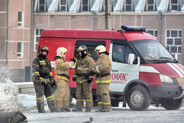 Росія Барнаул Лютий 2018 Пожежних Рятувальників Гасіння Пожежі Музей Війни — стокове фото