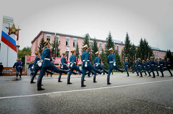 Moscú Rusia Junio 2018 Soldados Del Regimiento Presidencial Marchan Practican — Foto de Stock