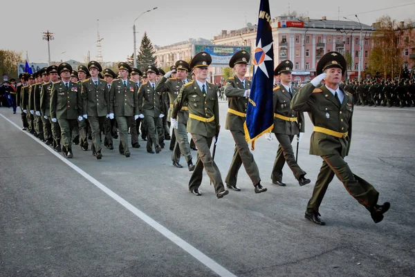 Barnaul Rusia Marzo 2017 Marcha Militar Rusa Través Zona —  Fotos de Stock