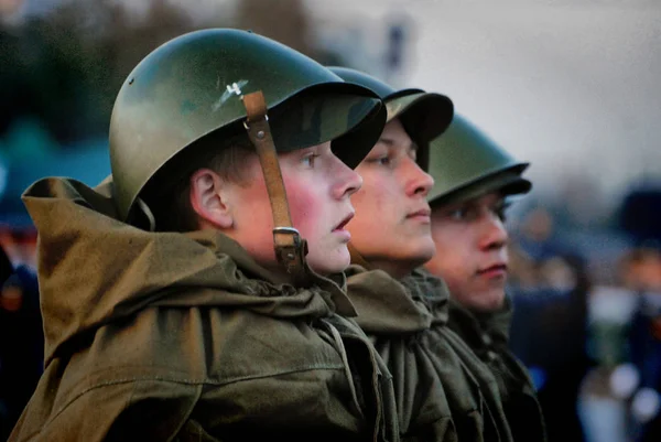 Barnauł Rosja Marzec 2017 Wojsko Rosyjskie Marca Przez Obszar — Zdjęcie stockowe