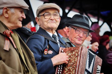 Barnaul, Rusya Federasyonu-9 Mayıs 2017. Dünya Savaşı gazileri