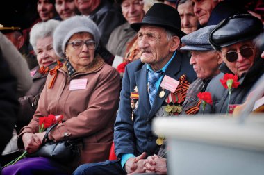 Barnaul, Rusya Federasyonu-9 Mayıs 2017. Dünya Savaşı gazileri