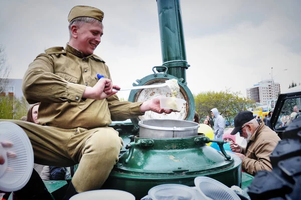 Barnaul Rusya Federasyonu Mayıs 2018 Askerler Kinci Dünya Savaşı Gününde — Stok fotoğraf