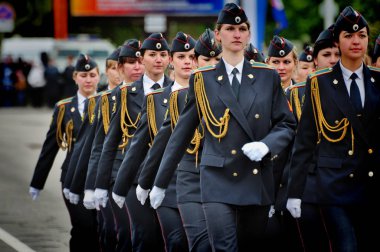 Barnaul, Rusya Federasyonu-9 Mayıs 2017. askerler ve Rus ordusu memurları