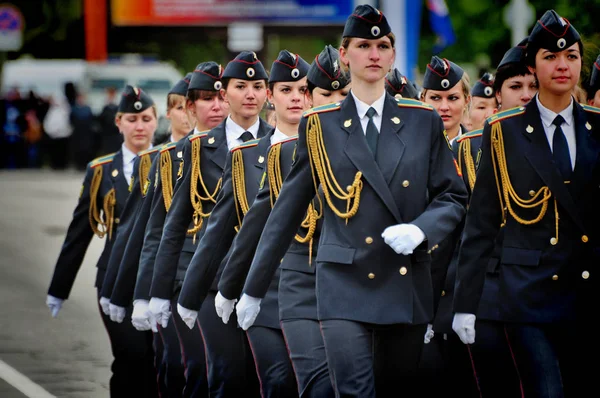 俄罗斯巴纳尔2010年5月9日俄罗斯军队的士兵和军官 — 图库照片
