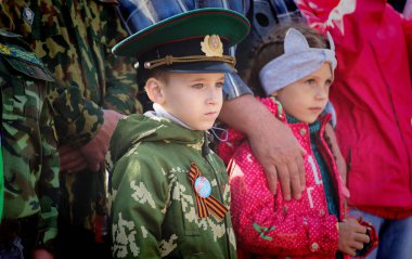 Barnaul,Rusya-28 Mayıs 2019.Sınır Muhafızları Günü'nü kutlayan eski askerler