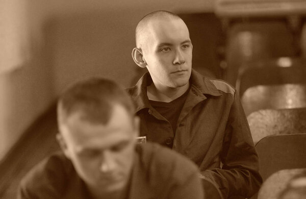 Барнаул, Россия - 26 июля 2019 года. Заключенные русской колонии готовятся к песенному конкурсу "Калина красная"
"