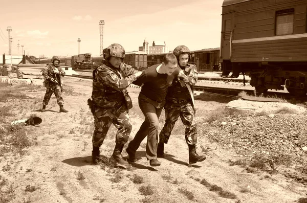 Barnaul Rosja Maja 2020 Żołnierze Sił Specjalnych Zaatakowali Wagony Kolejowe — Zdjęcie stockowe