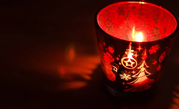 Christmas Candle Holder Alight Holdiay Red Glow Depicts Scenes Winter — Stock Photo, Image