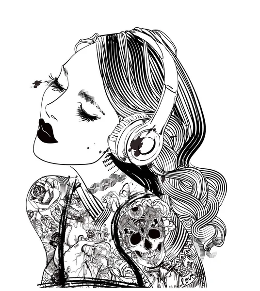 Mujer con auriculares y tatuaje — Vector de stock