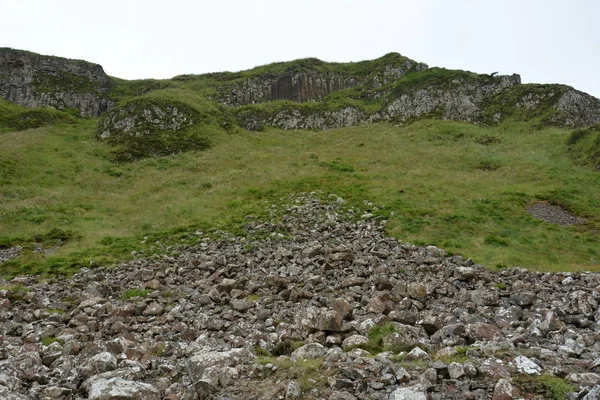 Rocas y piedra en la montaña — Foto de Stock