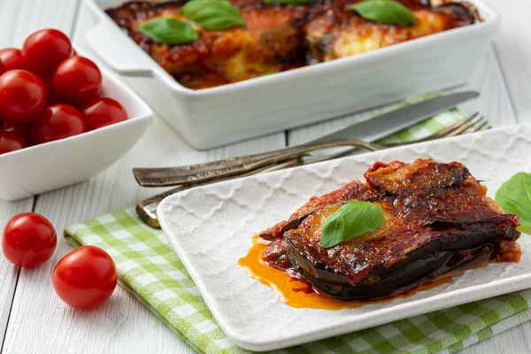 Aubergine Braadpan Met Parmezaanse Kaas Melanzane Alla Parmigiana Italiaanse Keuken — Stockfoto