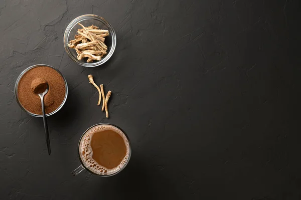 A kávé alternatívája. Egészséges ital cikória. — Stock Fotó