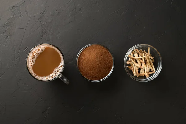 Alternatif untuk kopi. Minuman sehat chicory. — Stok Foto