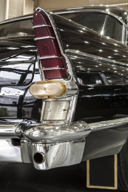 Statik görüntü üzerinde eski araba.