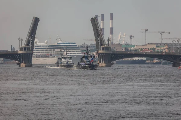 Deniz Kuvvetleri Rusya, Saint-Petersburg, Neva Nehri gün,