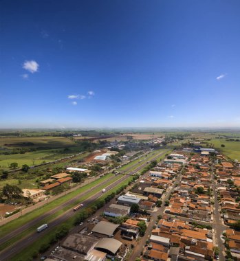 Hava manzara şehir (Sao joaquin da barra - Sao Paulo - Brezilya). Ekim, 2018.