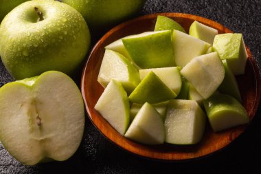 masada olgun yeşil elma yakın