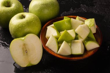masada olgun yeşil elma yakın