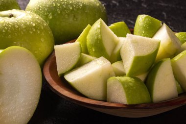 masada olgun yeşil elma yakın