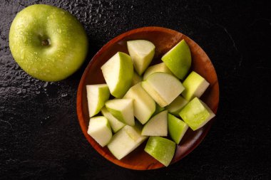 masada olgun yeşil elma yakın