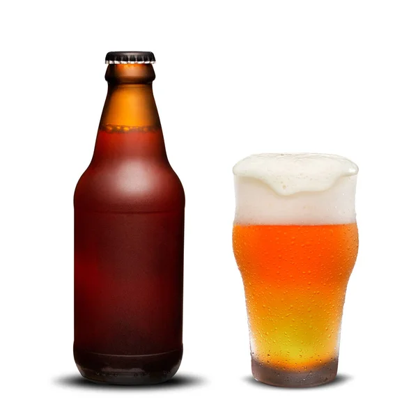 300ml beer bottles dry and glass beer with drops on white background. — Stock Photo, Image