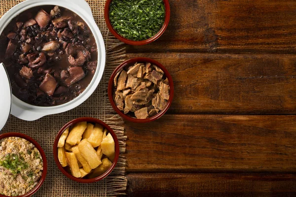 Comida Feijoada Brasileira. Vista superior — Fotografia de Stock