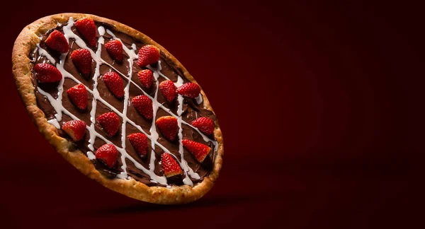 Pizza Doce Brasileira Com Chocolate Morango — Fotografia de Stock