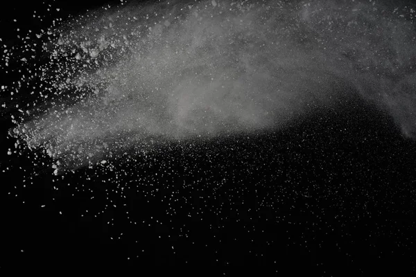 Взрыв Белого Пороха Изолирован Черном Фоне Цветная Пыль Брызнула — стоковое фото