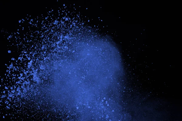 Explosion Poudre Bleue Sur Fond Noir Nuage Coloré Poussière Couleur — Photo