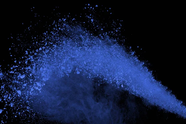 Siyah Zemin Üzerine Mavi Toz Patlama Renkli Bulut Renk Toz — Stok fotoğraf